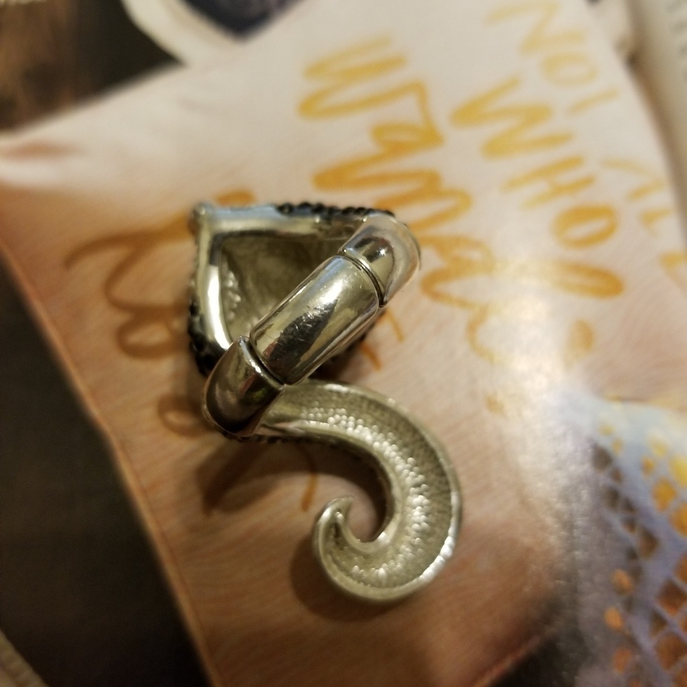 Fox Stretch Ring - image 6